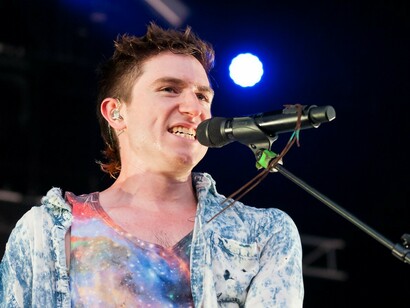 Nicholas Petricca con i Walk the Moon