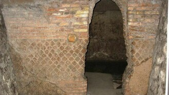 Las madrigueras del mitreo de San Clemente