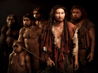 Homo sapiens: la gente vivía en cuadrillas pequeñas de varias decenas o, a lo máximo, varios cientos de individuos