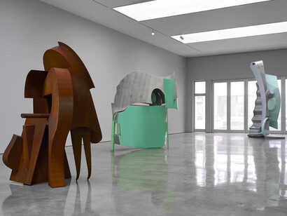 Arlene Shechet, She said she said, exhibition view. Courtesy of Pace Gallery