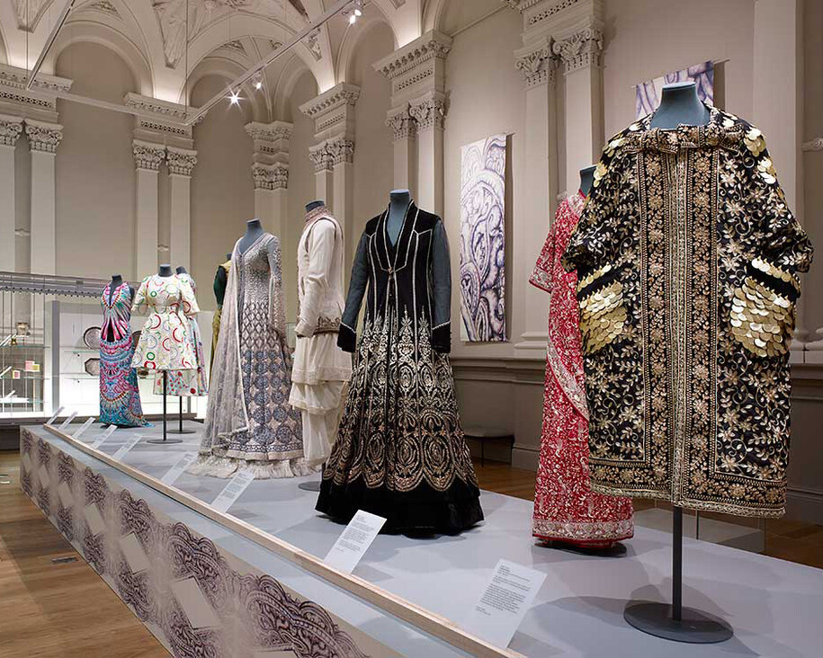 South Asian Design, Exhibition view. Courtesy of Manchester Art Gallery