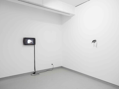 Various artists, Espaços e rastos, exhibition view. Courtesy of Galeria Presença © Carlos Campos