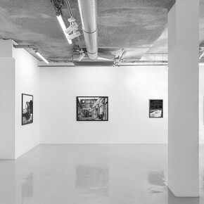 Jean-Marc Cerino, Effondrement et tremblements, exhibition view. Courtesy of Galerie Sator
