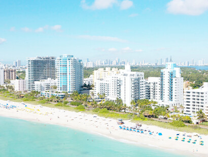 A skyline view of the beach with the buildings on the horizon, Miami, Florida, USA