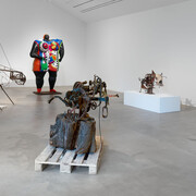 Niki de Saint Phalle and Jean Tinguely, Myths and machines, exhibition view. Courtesy of Hauser & Wirth