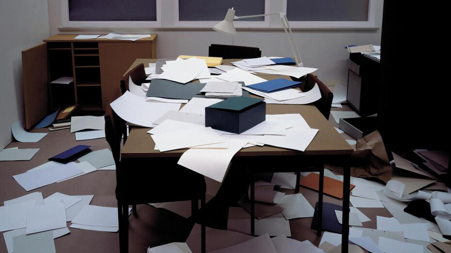Thomas Demand (*1964)
Büro, 1995 (2007)
C-Print, 186 × 242 cm
DZ BANK Kunstsammlung im Städel Museum, Frankfurt am Main
© VG Bild-Kunst, Bonn 2019