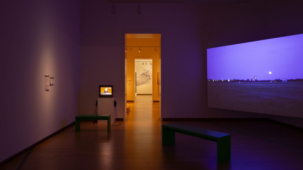 Various artists, Circulate, photography beyond frames, exhibition view. Courtesy of Stedelijk Museum