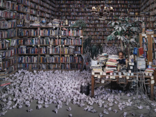Wang Qingsong, Follow Him, 2010, 130×300cm © Wang Qingsong
