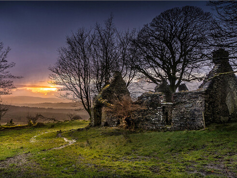 Tony Moore, Abandoned Sunset