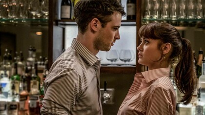 Tom Sturridge and Ella Purnell in the TV series “Sweetbitter”