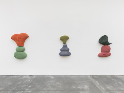 En Iwamura, Mask, exhibition view. Courtesy of Ross + Kramer