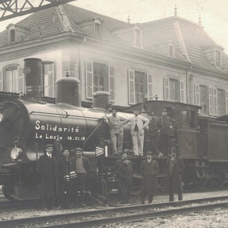 Scioperanti presso la stazione di Le Locle il 12 novembre 1918
Copyright Musée d’Histoire du Locle
