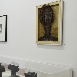 Los círculos de Mathias Goeritz. Courtesy of Galería La Caja Negra
