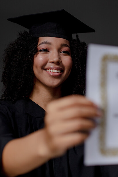 Diplomada e formada, jovem se vê diante do desafio chamado mercado de trabalho