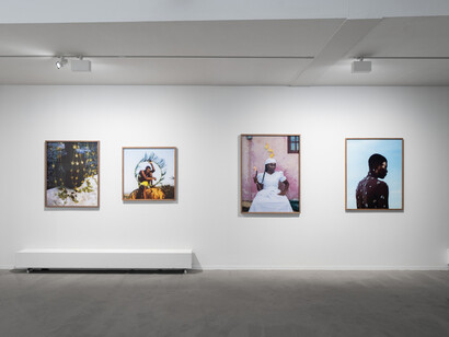 Various artists, Four photographers unseen, exhibition view. Courtesy of Galerie Ron Mandos