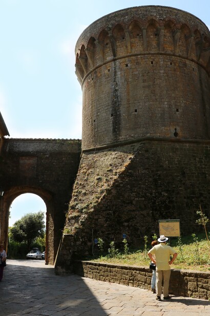 Selci, nel cuore della Sabina laziale, è un tranquillo borgo medievale immerso nel verde, ricco di tradizioni e atmosfera autentica. Selci, Italia