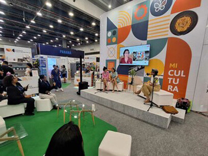 Vista parcial del stand panameño en Expocomer, Ciudad de Panamá, Panamá, 2024 