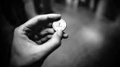 Ogni giorno siamo chiamati a compiere scelte, piccole o grandi, le cui conseguenze possono essere immediate oppure imprevedibili nel medio e lungo periodo