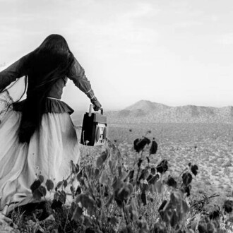 Graciela Iturbide, Mujer ángel (detail), Sonora-Wüste, Mexico, 1979. Courtesy of FOMU Foto Museum © Graciela Iturbide