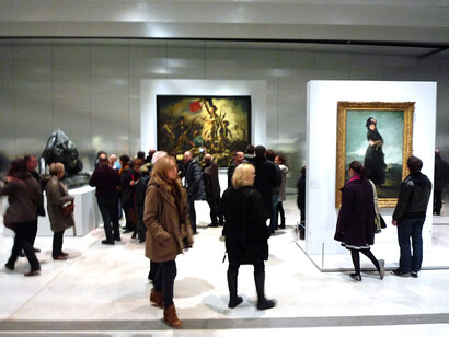 L'opera di Delacroix "La libertà che guida il popolo", (1940). L'impatto dell'arte nella società: come opere come "Guernica" e "La libertà che guida il popolo" continuano a risuonare oggi