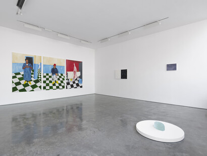 Various artists, Finding my blue sky, exhibition view. Courtesy of Lisson Gallery 