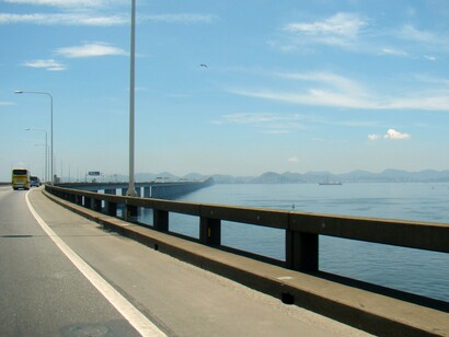 Fragmento de mural de E. P. Sigaud. Minha atual pesquisa institucional investiga a presença da Arte Pública em Assis-SP e as possibilidades de aprender História em contextos não formais, principalmente o espaço público da cidade. No doutorado, eu estudei as pinturas murais do arquiteto-pintor, E. P. Sigaud. Comunista e ateu, ele era conhecido como o “pintor dos operários”
