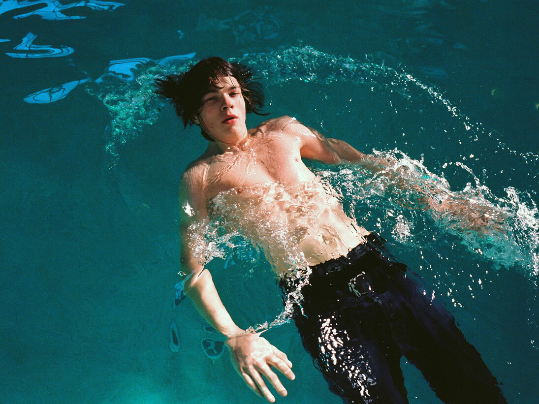 Tyler Udall, Milo Swimming With Pants, 2014, 32” x 47” giclee print, Edition of 3