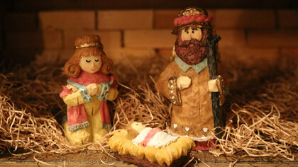 El pesebre representa el mensaje central de la Navidad: la llegada de Jesucristo al mundo, lleno de paz y esperanza