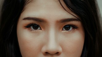 Woman looking into the camera