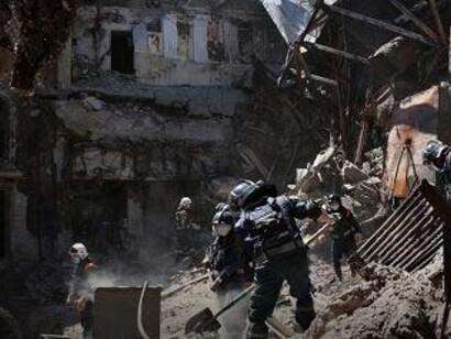 On ne peut pas justifier tant de violence que des massacres identiques, ces dernières années, aient été perpétrés par les Ukrainiens, comme l'écrit quelqu'un
