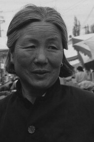 Mercato di Turfan, donna Uigura