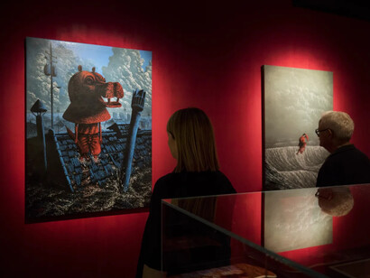 Lee Gihun, Masquerade – Pietà, vista della mostra. Per gentile concessione della Galleria Dorothy Circus