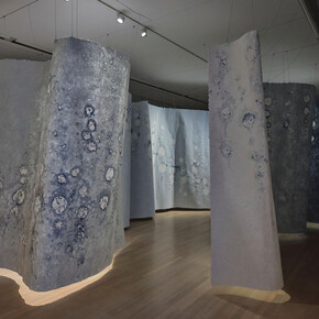 Clemens Schneide, Abundance. Sounding paper, exhibition view. Courtesy of Staatsgalerie Stuttgart