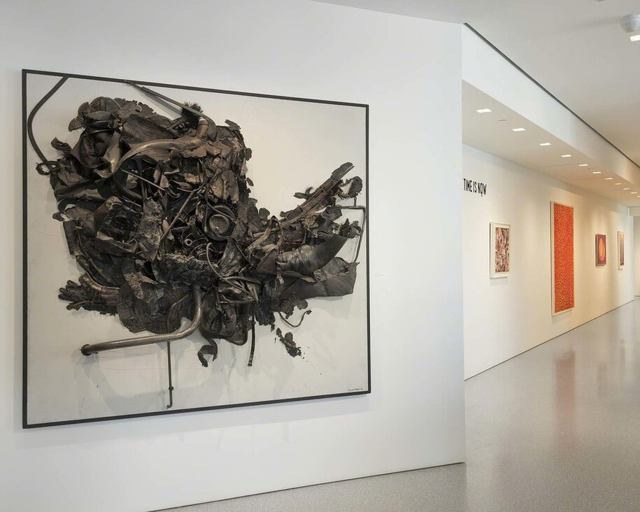 The Time Is N♀w, Exhibition view. Courtesy of Michael Rosenfeld Gallery