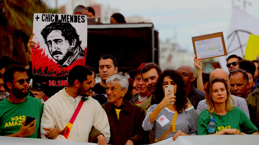 Manifestação em defesa da Amazônia 