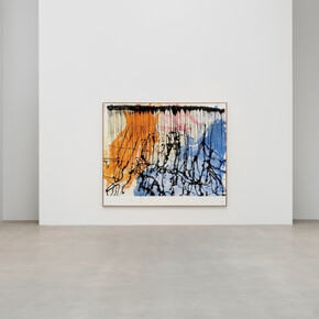 It comes in waves. Courtesy of Thaddaeus Ropac Gallery