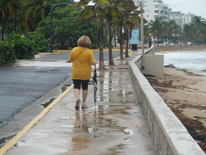 Florida. Lluvia y fuerte viento en la costa