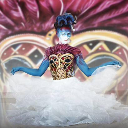 Una bizzarra creatura del Body Painting