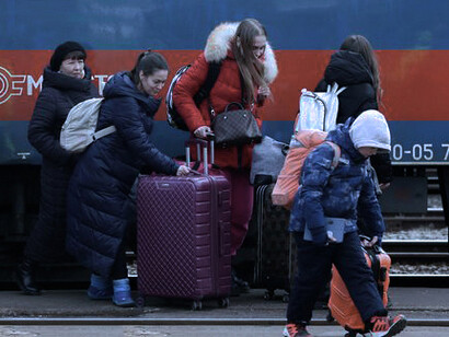 Ukrainian refugees: nearly five million have sought refuge abroad