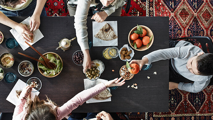 La mesa: lugar de encuentro, afecto y memoria