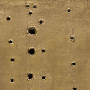 Lucio Fontana: Concetto spaziale, 1960, Gold on pink oil on canvas, 52 x 45 cm / 20.5 x 17.7 in