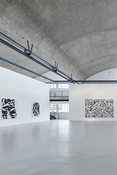 Simon Hantaï. Courtesy of Gagosian