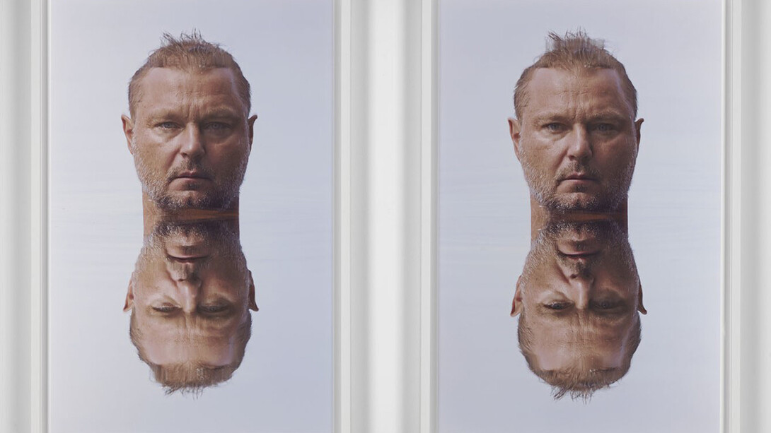 Roni Horn, Water Teller, 2014,
Digital-to-negative print on Fujiflex,
74,93 × 49,53 cm (Mounted on 0.125 plexi)