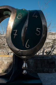 Salvador Dalí, La danza del tempo, Matera