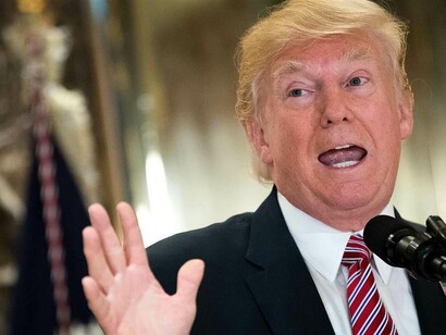 Donald Trump el pasado sábado día 12 repartiendo culpas