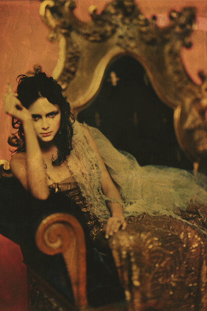 Tasha, Paris, 1997 © Paolo Roversi