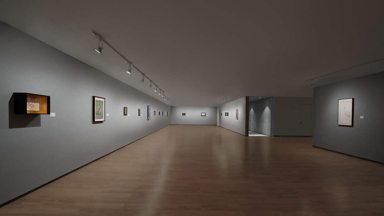 Wan Heng, To see mountains as mountains, exhibition view. Courtesy of Long Museum