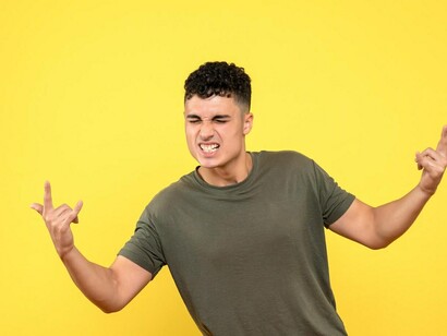 El oro es algo del pasado, ahora el poder es virtual y las manos que lo sustentan, que lo mantienen no las veremos nunca