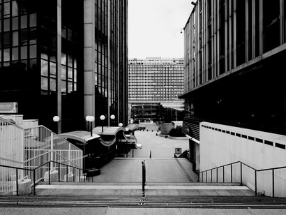 In a world that was supposed to speed down, the reality that we see everywhere is that more than slowing it is accelerating even more, but for the wrong reasons