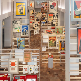 Avantgarde. Grafikdesign im aufbruch, ausstellungsansicht. Mit freundlicher genehmigung des Museums für Gestaltung